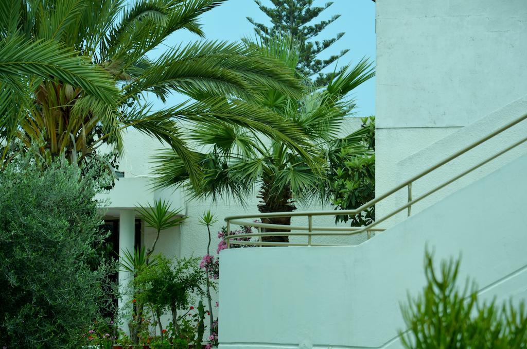 Kkaras Hotel 3 Star Aya Napa Dış mekan fotoğraf