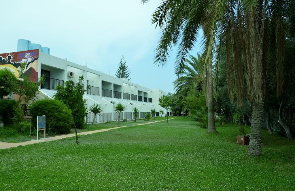Kkaras Hotel 3 Star Aya Napa Dış mekan fotoğraf