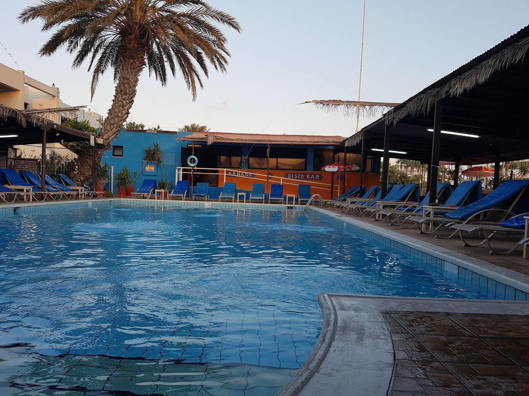 Kkaras Hotel 3 Star Aya Napa Dış mekan fotoğraf