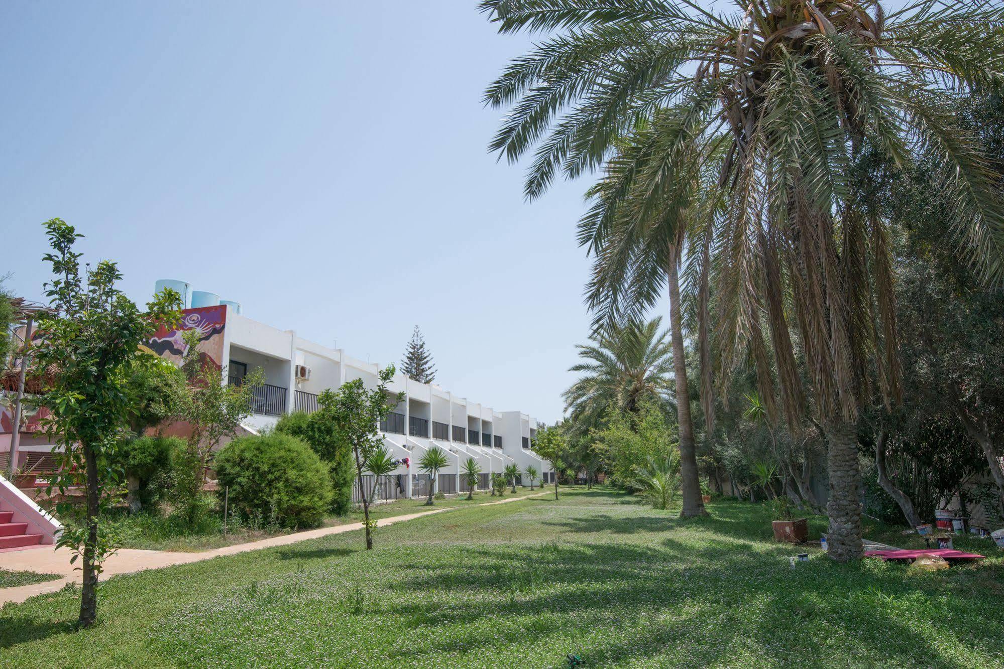 Kkaras Hotel 3 Star Aya Napa Dış mekan fotoğraf