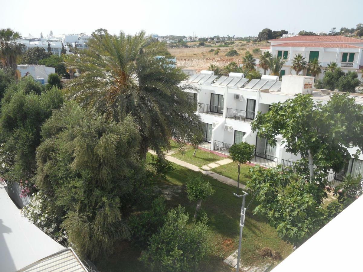 Kkaras Hotel 3 Star Aya Napa Dış mekan fotoğraf