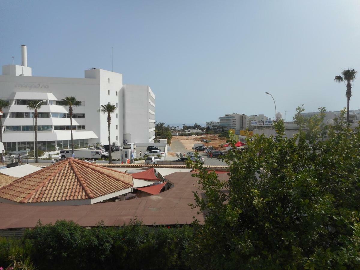 Kkaras Hotel 3 Star Aya Napa Dış mekan fotoğraf